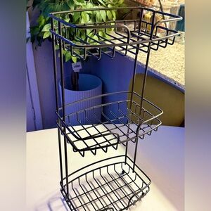 Black Metal Bathroom Organizer